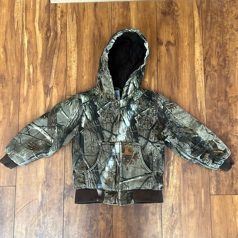 Carhartt kids quilted jacket